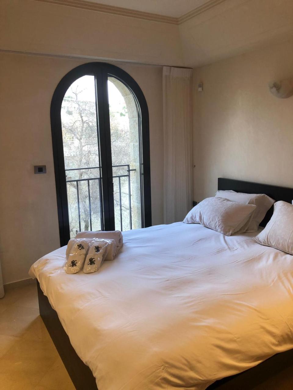 120 m2, 2 yatak odalı, 2 banyolu , Mamilla / King David bölgesinde Kudüs Dış mekan fotoğraf