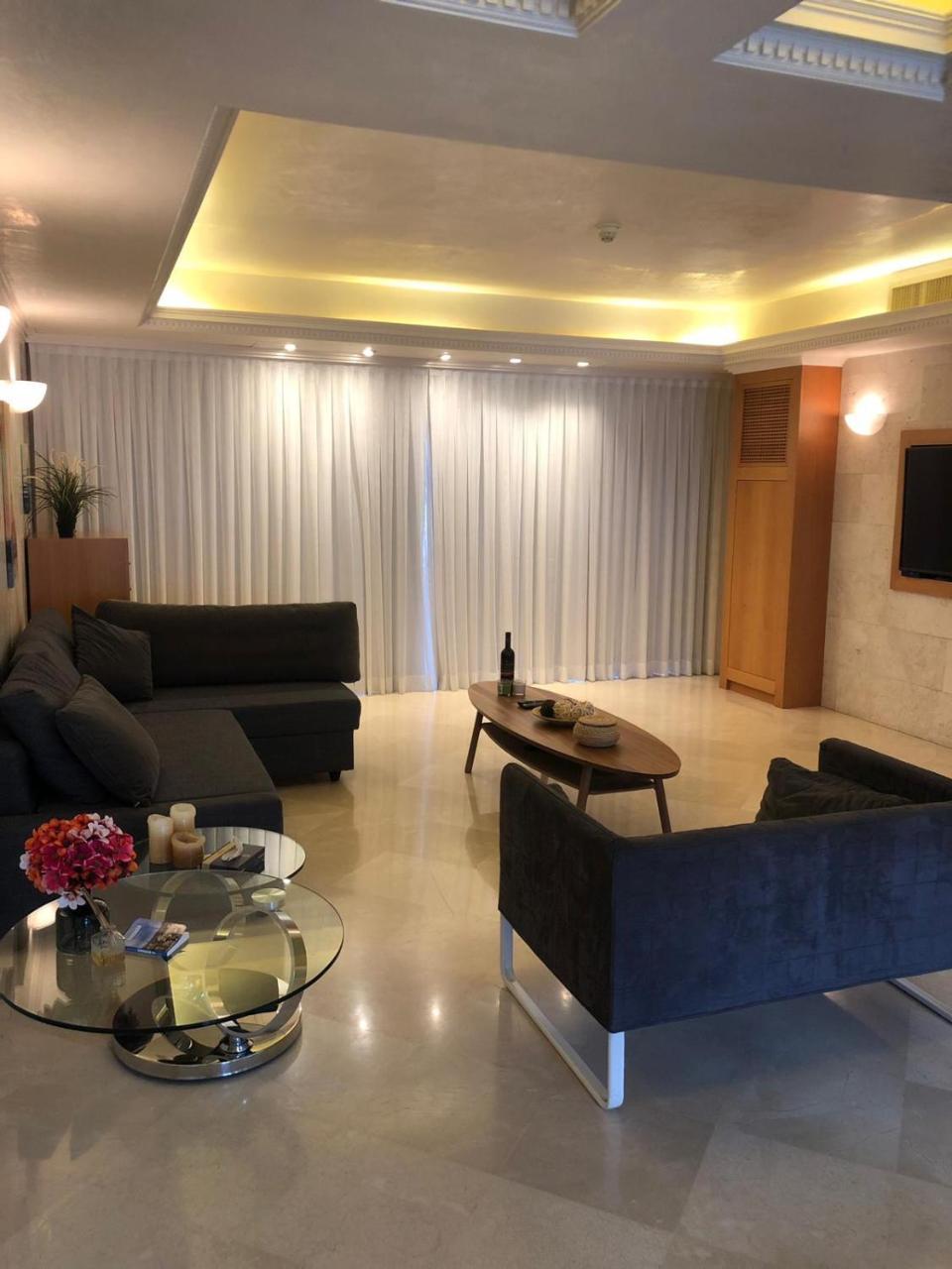 120 m2, 2 yatak odalı, 2 banyolu , Mamilla / King David bölgesinde Kudüs Dış mekan fotoğraf